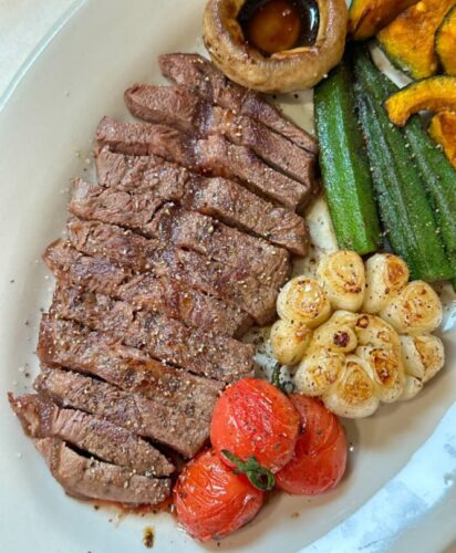 Click to view full screen Australian Grain-Fed Chuck Steak 2KG photo review