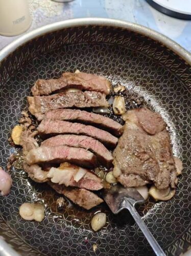 Click to view full screen Australian Grain-Fed Chuck Steak 2KG photo review